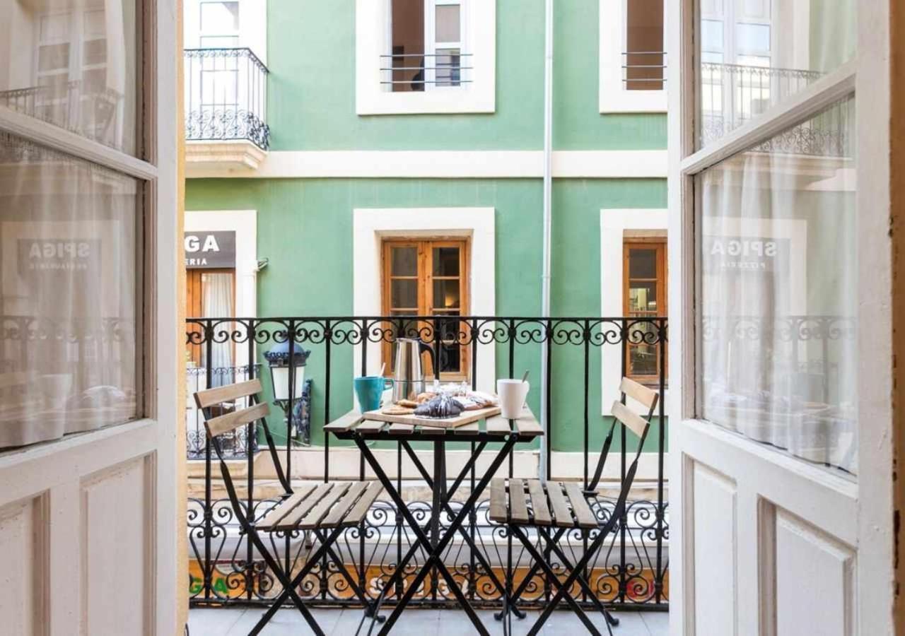 Old Town Y Beach Holirent Аликанте Екстериор снимка